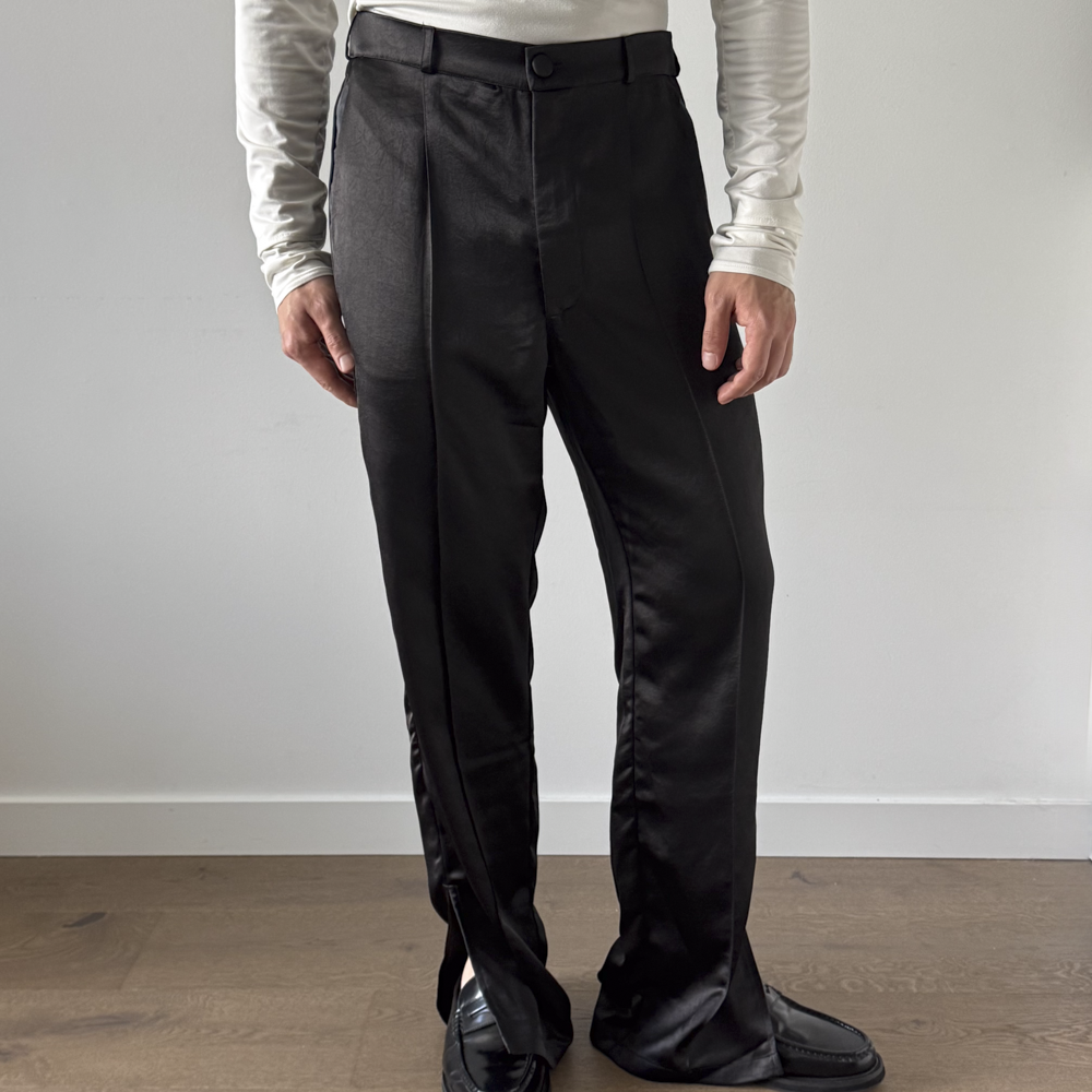 Side-Split Trouser – Black