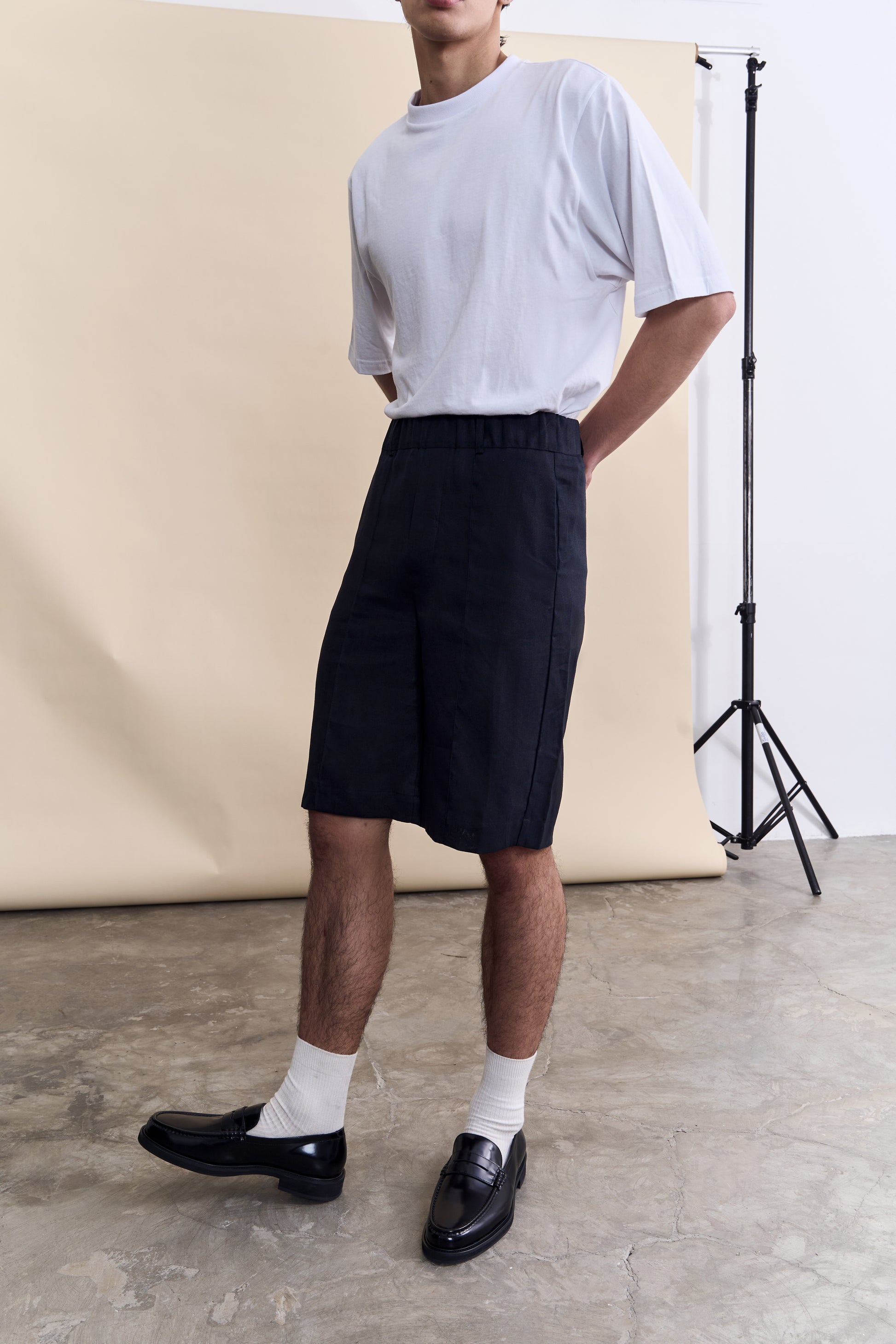 Oversized European Linen Shorts - Black