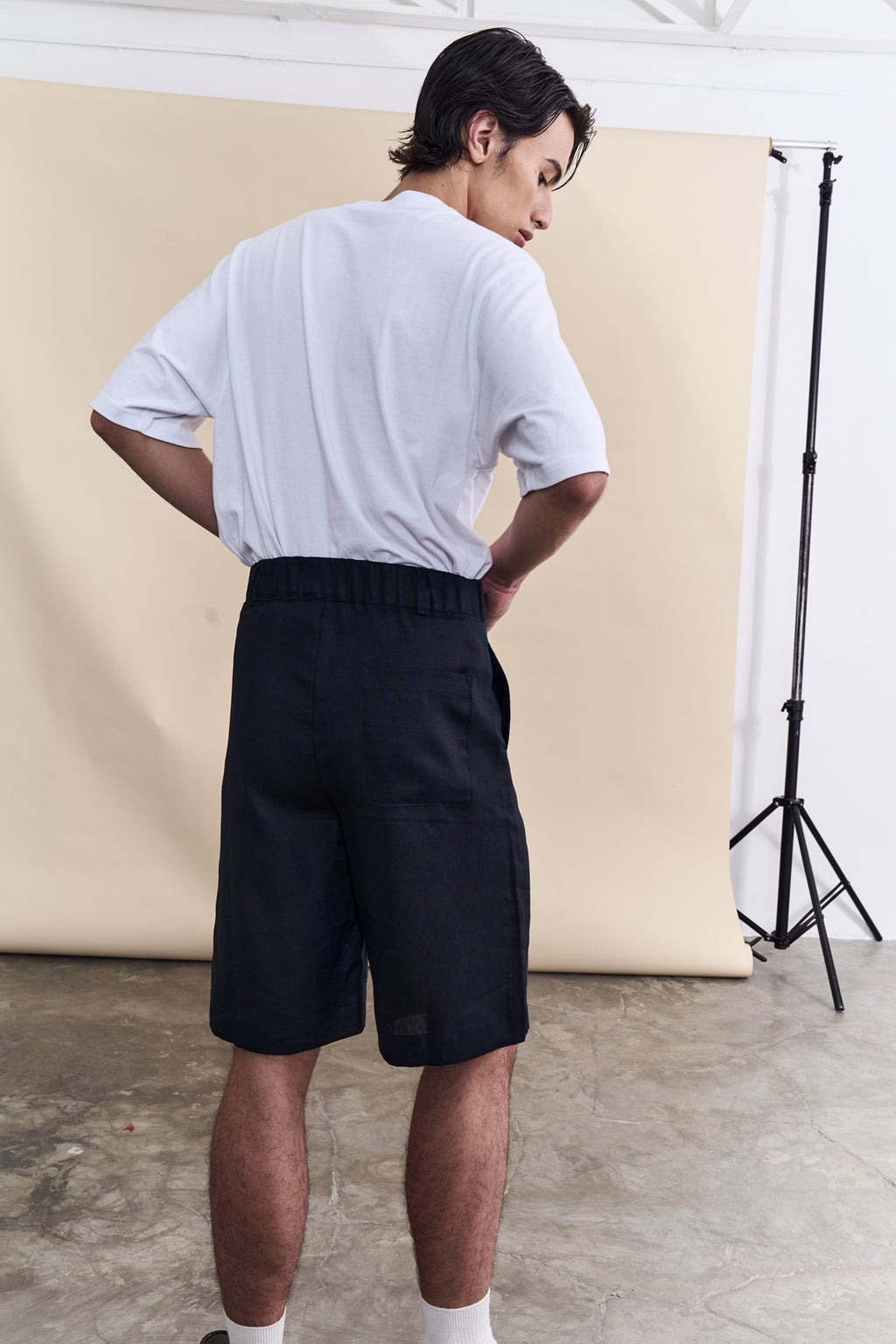 Oversized European Linen Shorts - Black